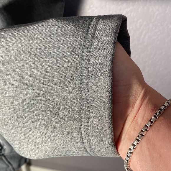 BEBE - tunic jacket: grey lined utility l/s hooded flared w pockets & logos - XL - Picture 11 of 16